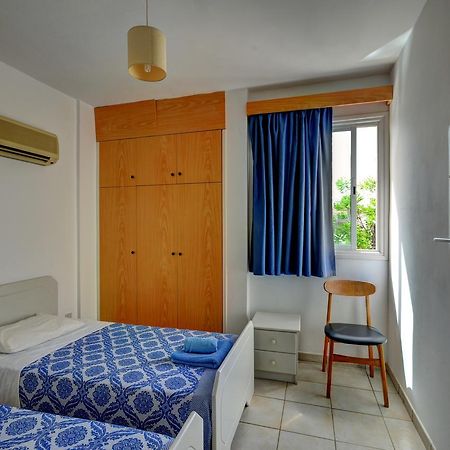 Polis Renos Apartments المظهر الخارجي الصورة