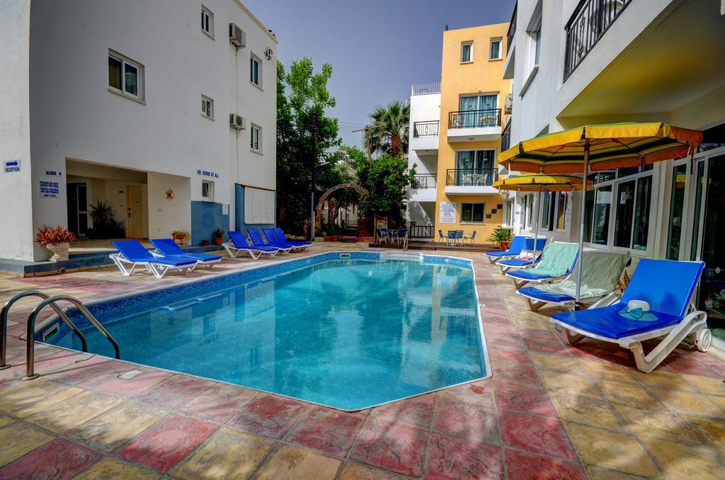 Polis Renos Apartments المظهر الخارجي الصورة