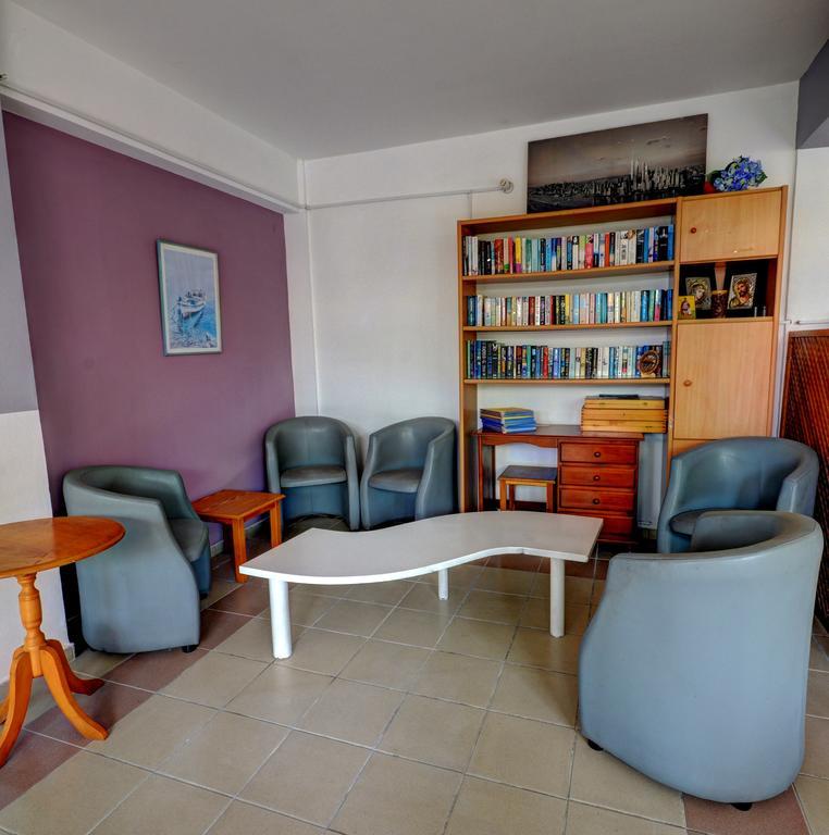 Polis Renos Apartments المظهر الخارجي الصورة