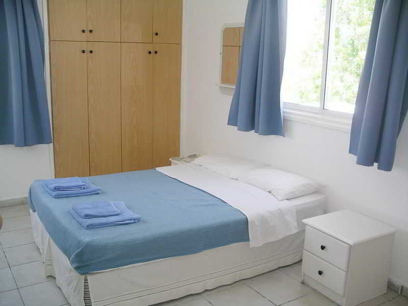 Polis Renos Apartments المظهر الخارجي الصورة